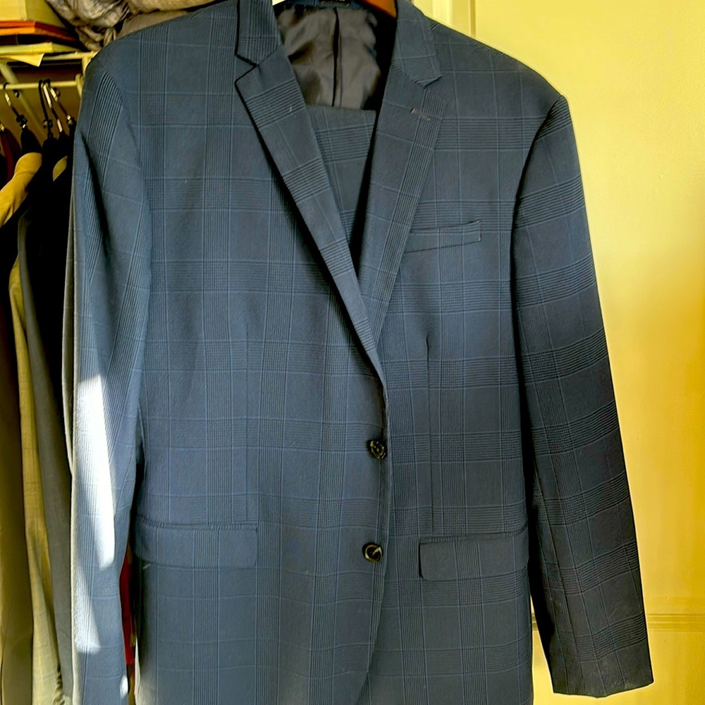Men’s Blue Plaid Suit. Jacket 46R and pants 38x32